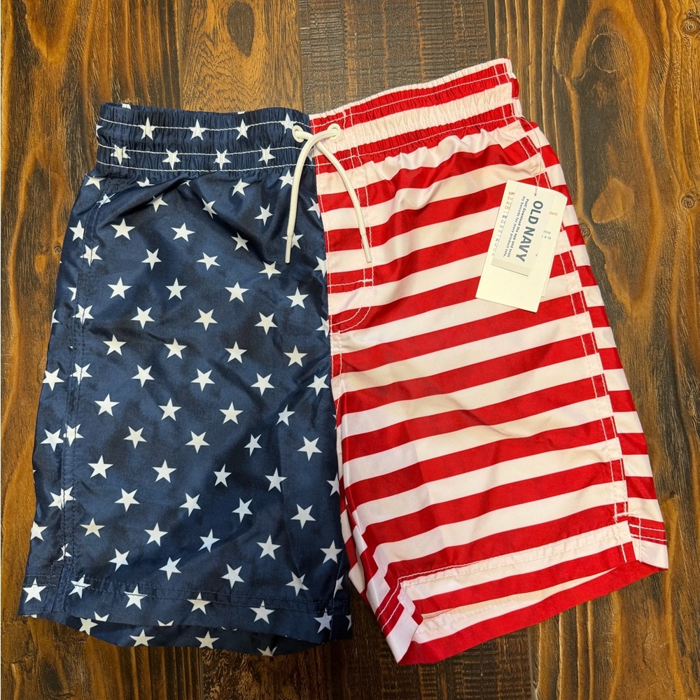 Old Navy Stars and Stripes Swim Shorts
Boys size L (10-12)